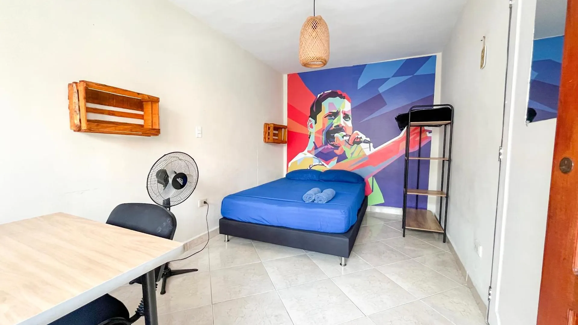 Casa Clandestina Guest House Medellin Colombia