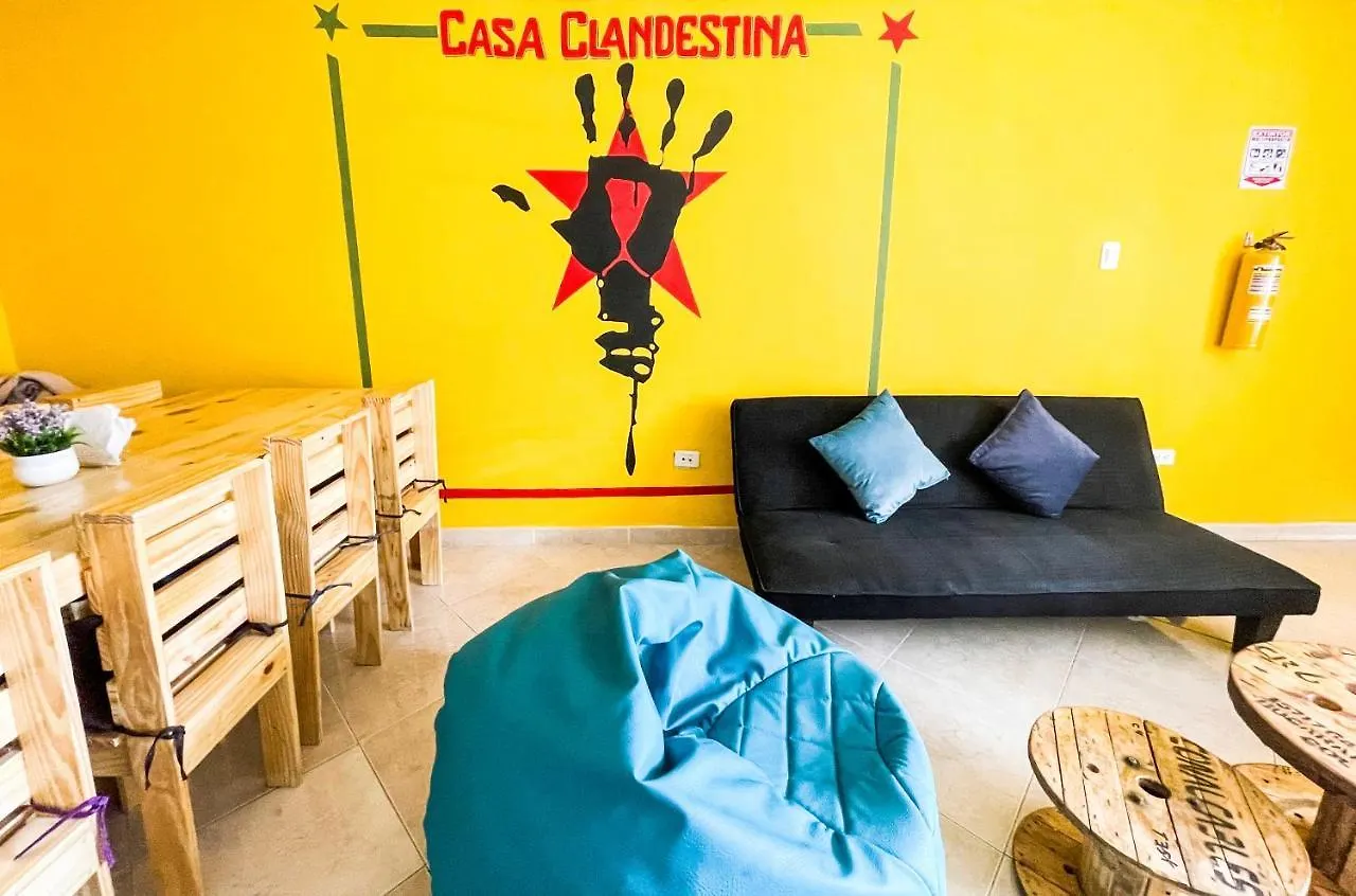 Casa Clandestina Guest House Medellín Colombia