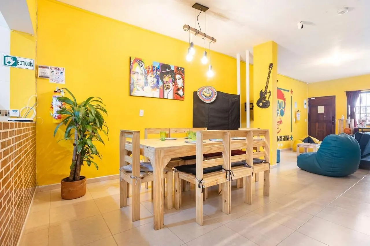 Casa Clandestina Guest House Medellín