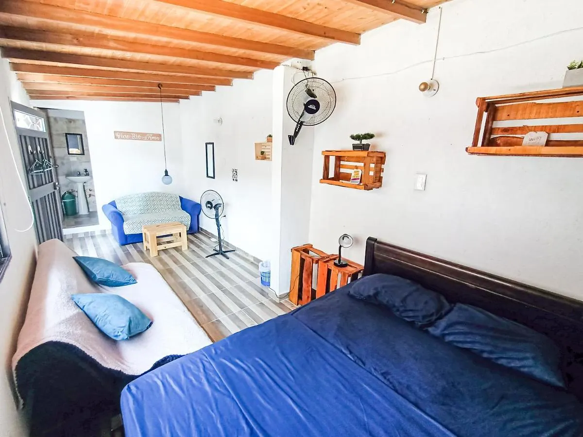 Casa Clandestina Guest House Medellín